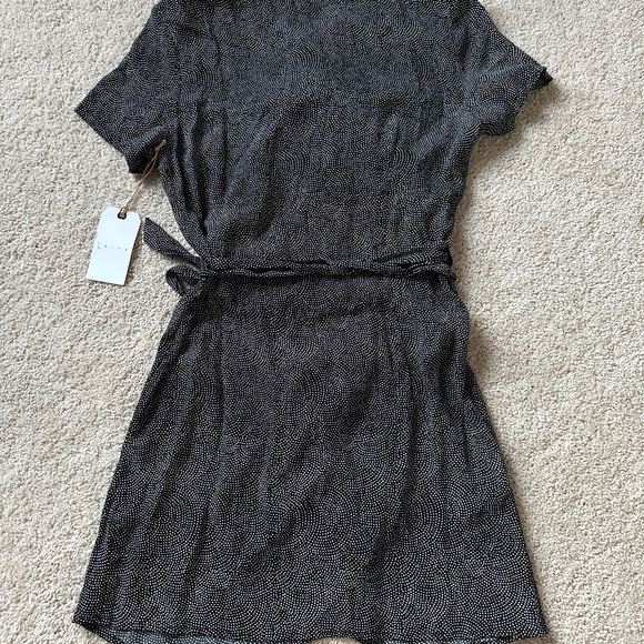 NWT Leith Black and White Wrap Mini Dress - Picture 3 of 5